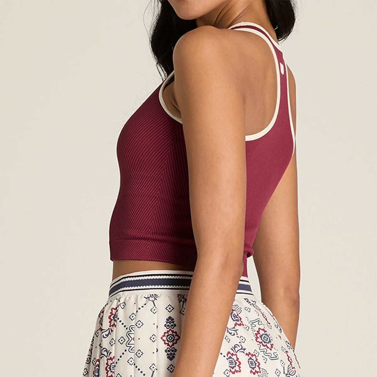 CAMISETA DE TIRANTES WILSON MUJER EVERYDAY BRAMI CRANBERRY