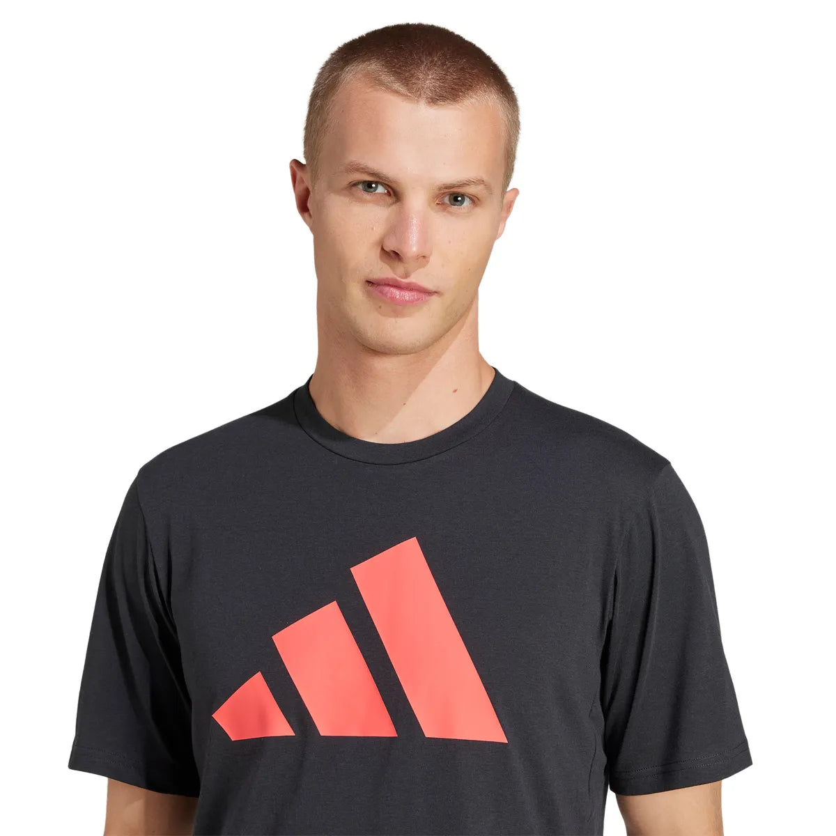 CAMISETA ADIDAS TRAINING ESSENTIALS LOGO