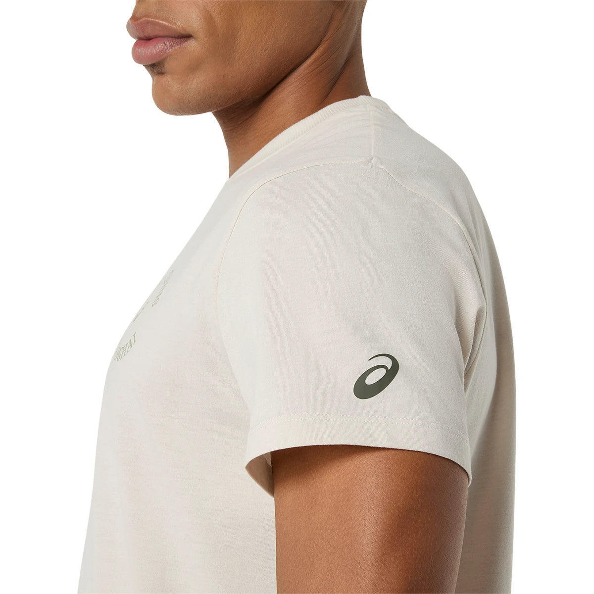 CAMISETA ASICS GAME SEASONAL GRAPHICS