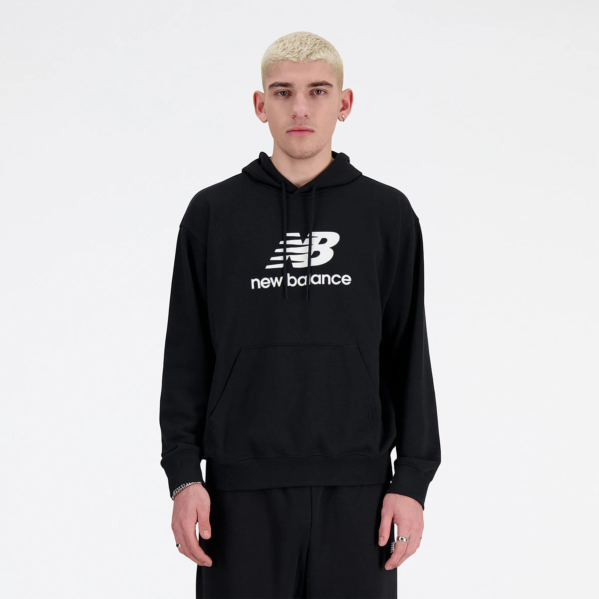SUDADERA NEW BALANCE CON CAPUCHA FLEECE