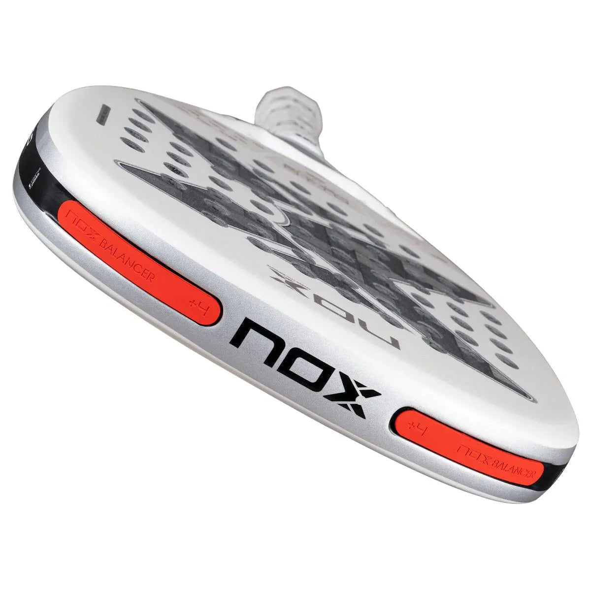 Raqueta Test de Pádel Nox AT10 Genius Attack 12K Alum Xtreme by Agustin Tapia