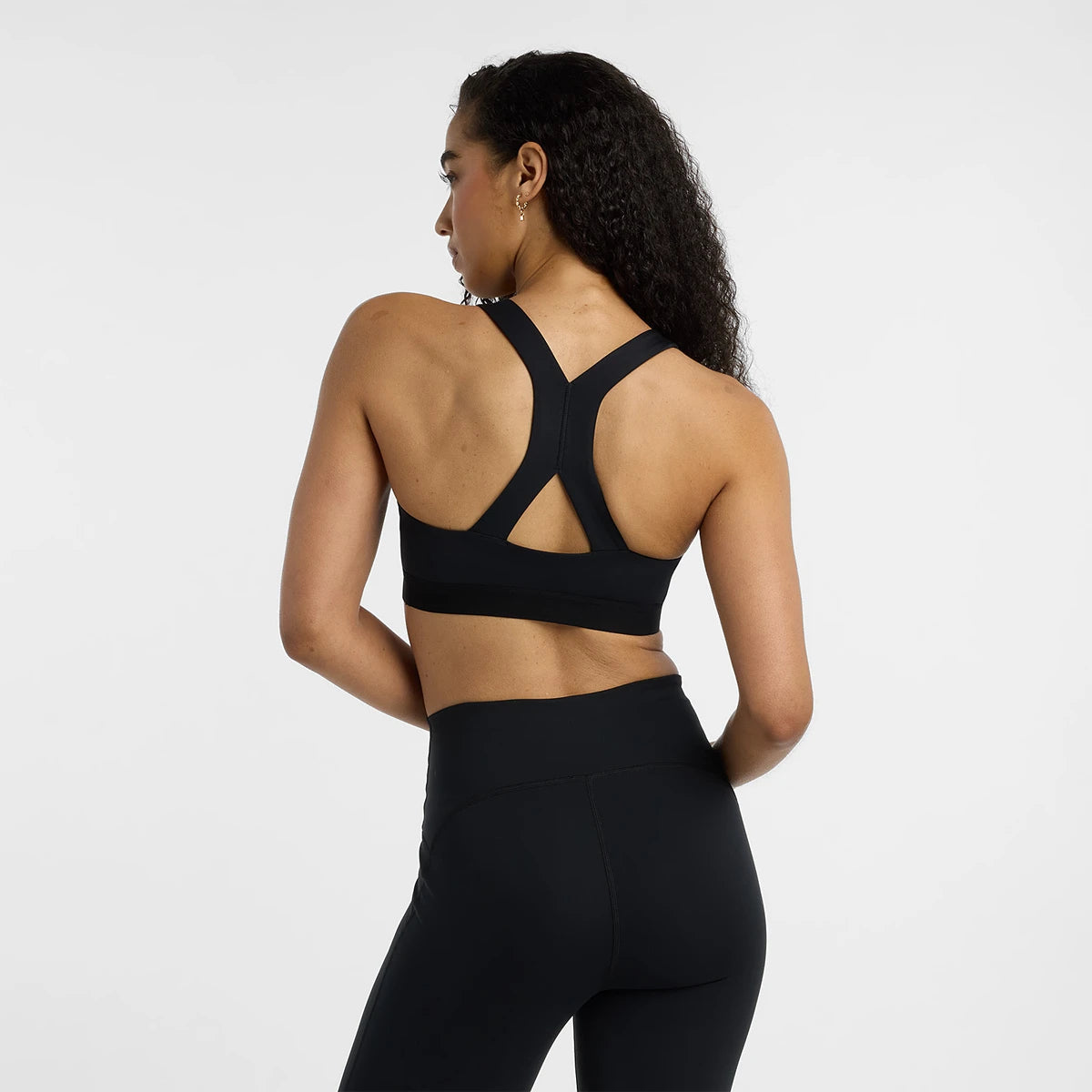 SUJETADOR NEW BALANCE MUJER ESSENTIAL