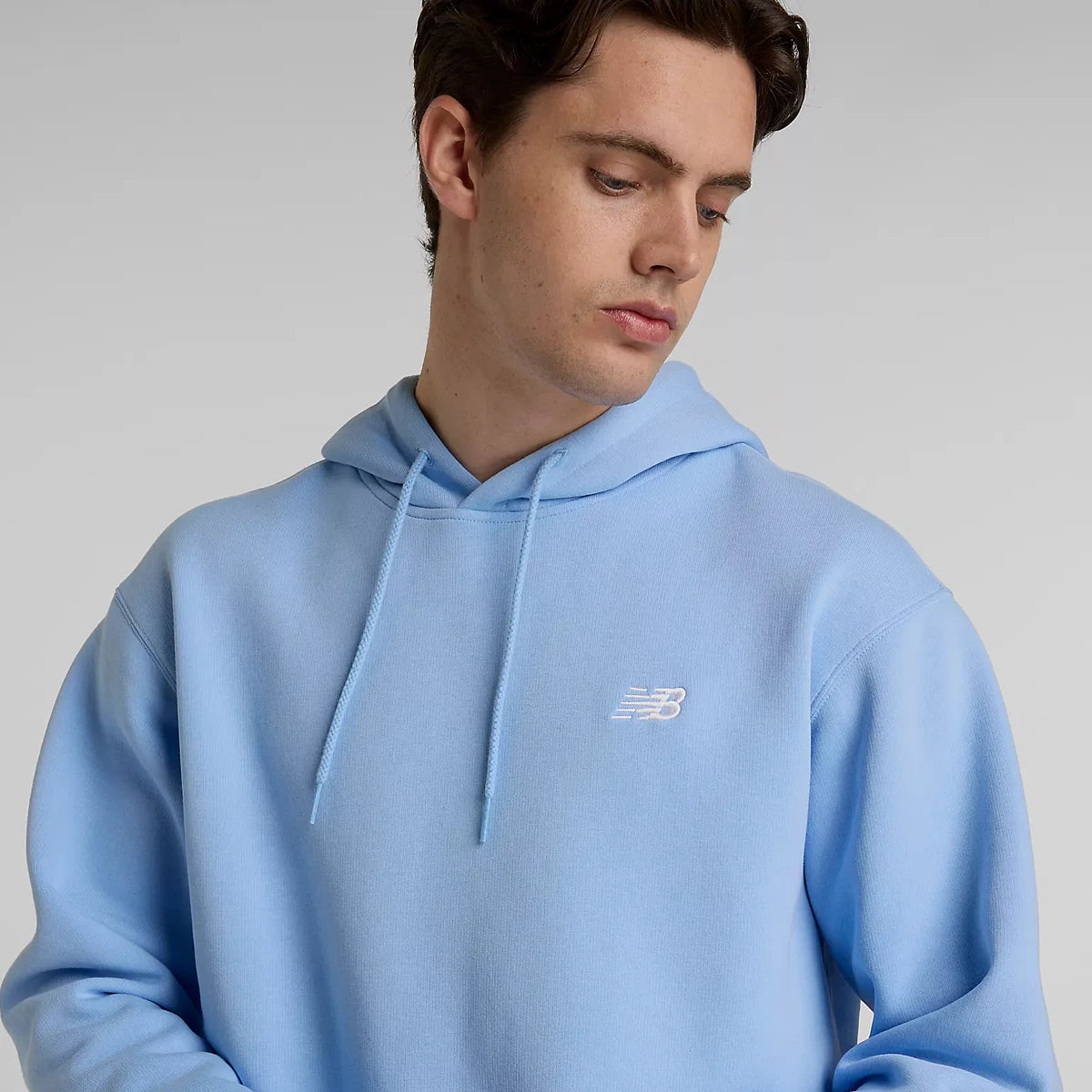 SUDADERA NEW BALANCE SPORT ESSENTIALS FLEECE CON CAPUCHA