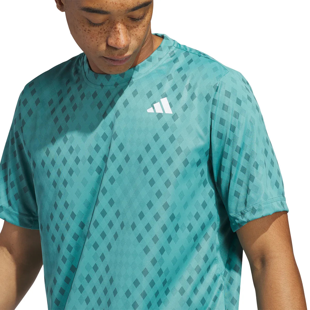 CAMISETA ADIDAS CLUB GRÁFICA