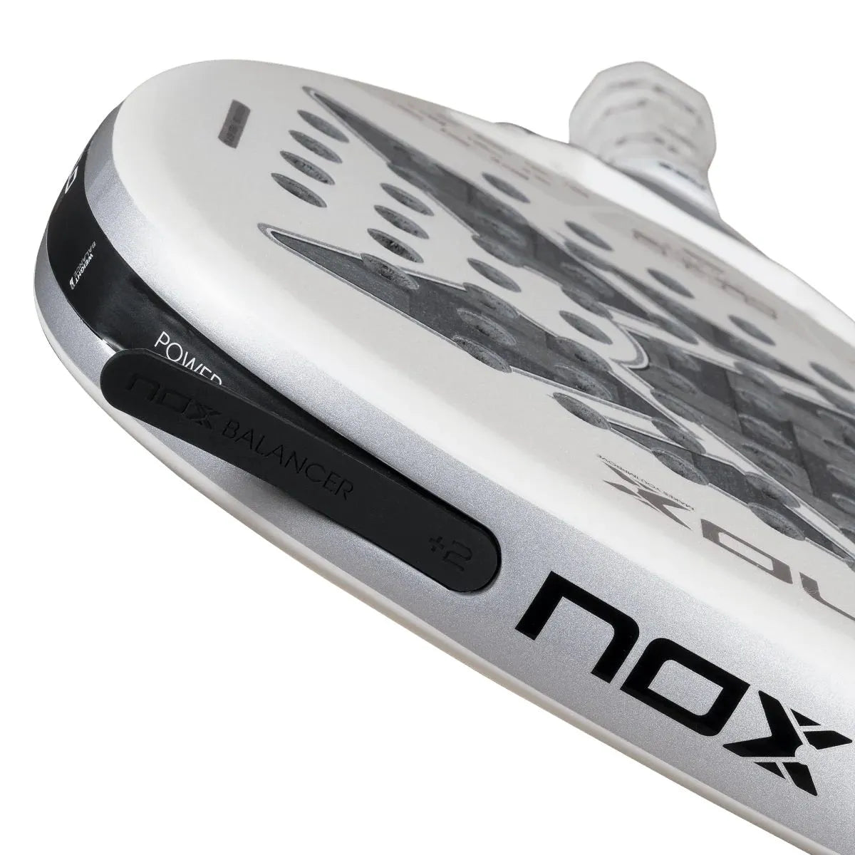 Raqueta Test de Pádel Nox AT10 Genius Attack 12K Alum Xtreme by Agustin Tapia