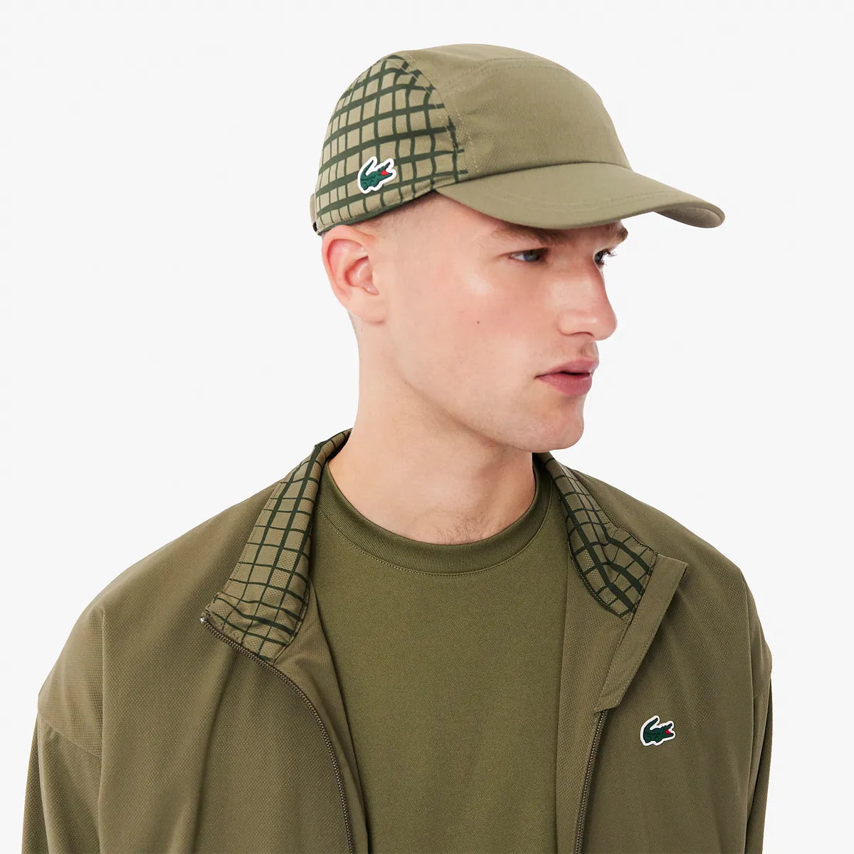 GORRA LACOSTE DIMITROV ASIA / EUROPA