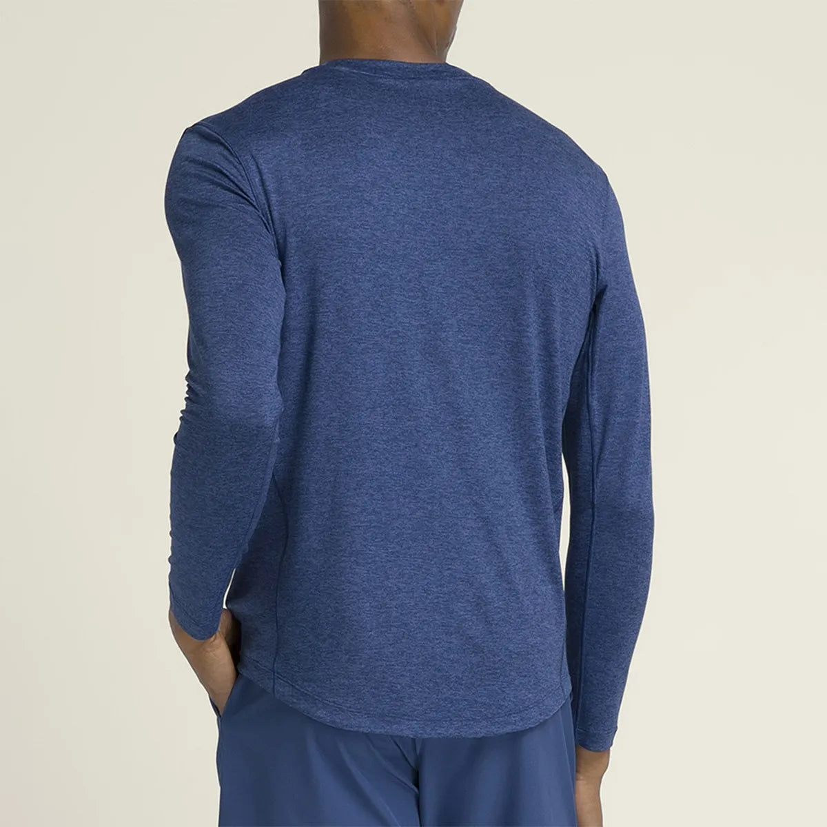 CAMISETA WILSON MANGA LARGA EVERYDAY PERFORMANCE