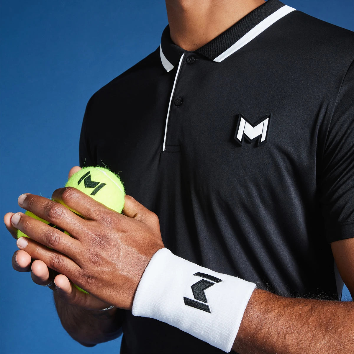 MUÑEQUERA MOURATOGLOU APPAREL XL
