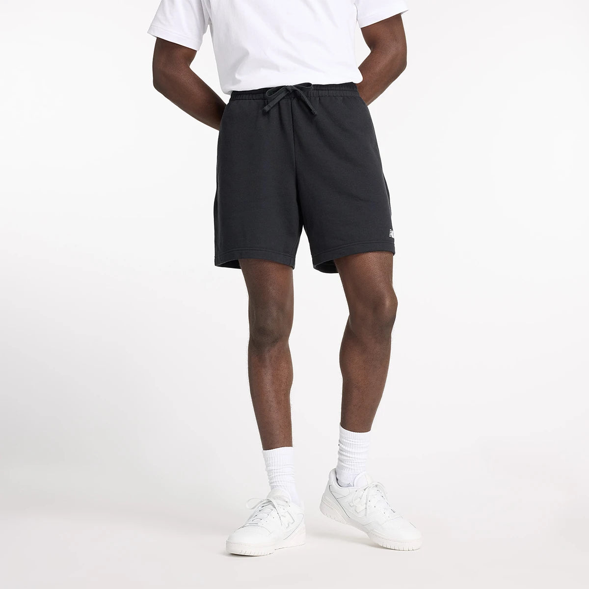 PANTALÓN CORTO NEW BALANCE SPORT ESSENTIALS FRENCH TERRY 7IN
