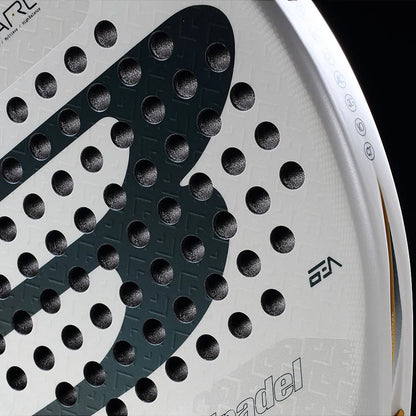 RAQUETA DE PÁDEL BULLPADEL PEARL 26 BY BEA GONZALEZ