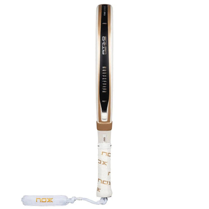 RAQUETA DE PÁDEL NOX AT10 GENIUS 12K ALUM XTREME BY AGUSTIN TAPIA 2026