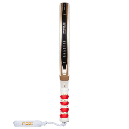 RAQUETA DE PÁDEL NOX AT10 GENIUS 12K ALUM XTREME BY AGUSTIN TAPIA 2026