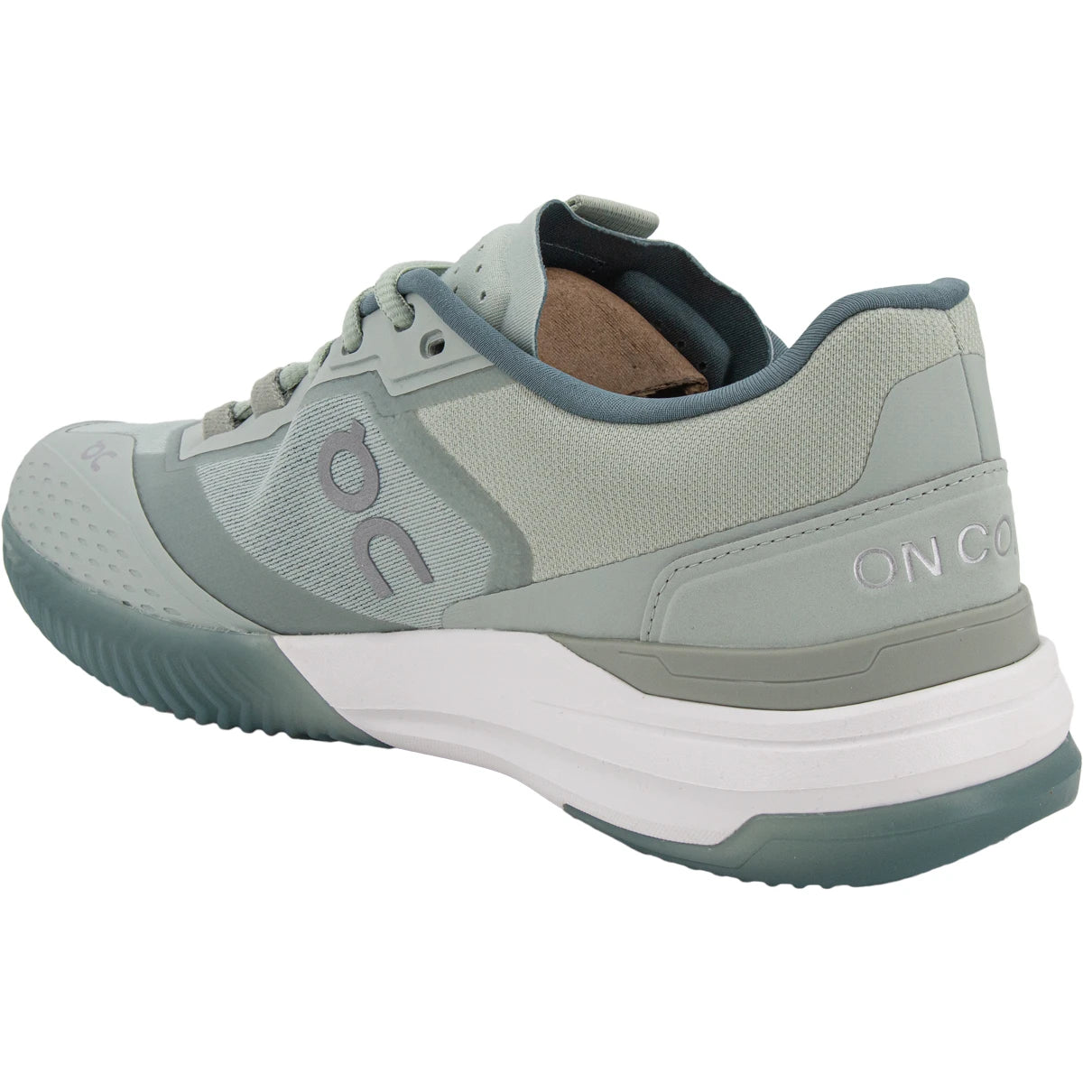 ZAPATILLAS ON THE ROGER ADV PRO TIERRA BATIDA