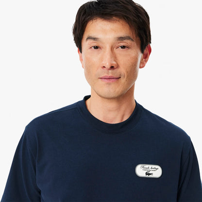 CAMISETA LACOSTE HERITAGE GRAPHIC