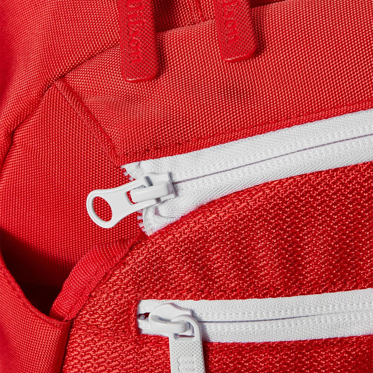 BOLSA DUFFLE SMALL WILSON SUPER TOUR RED