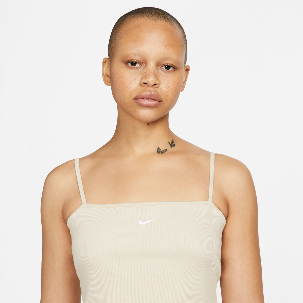 CAMISETA DE TIRANTES NIKE MUJER SPORTSWEAR ESSENTIAL