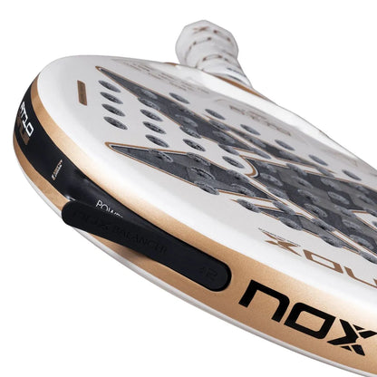 RAQUETA DE PÁDEL NOX AT10 GENIUS 12K ALUM XTREME BY AGUSTIN TAPIA 2026