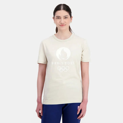 CAMISETA LE COQ SPORTIF PARIS 2024 GRÁFICA