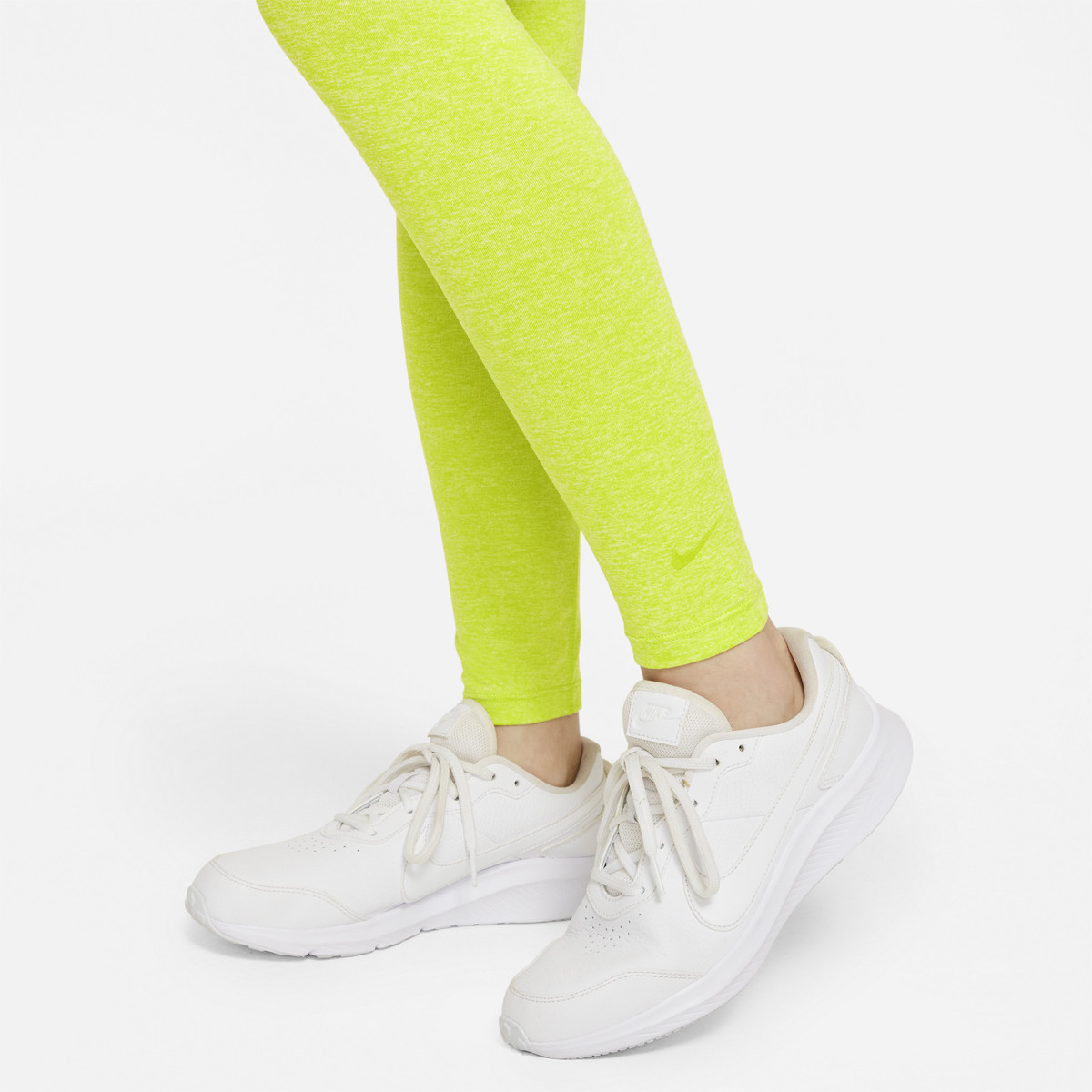 Mallas nike amarillo deals