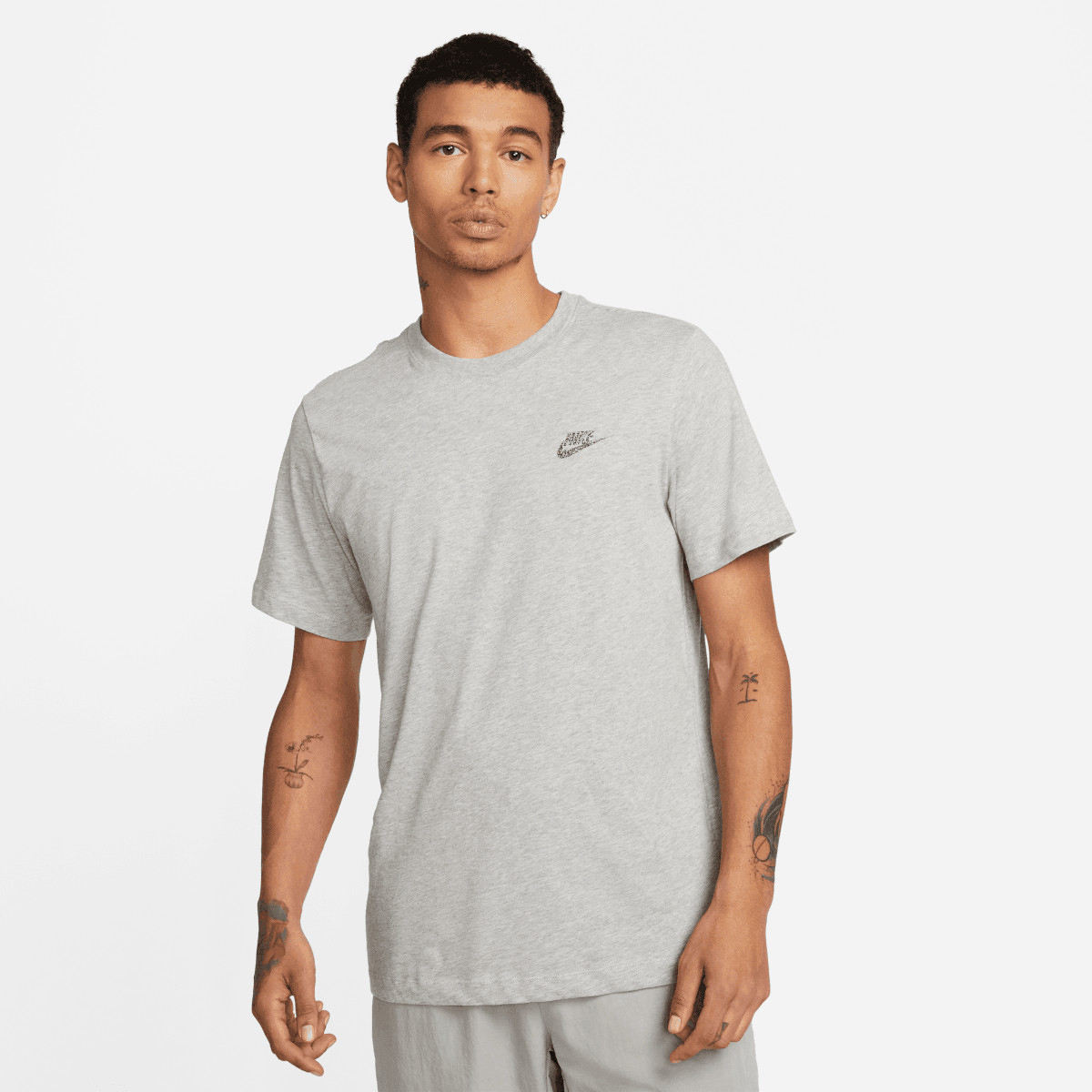 Camiseta outlet nike club
